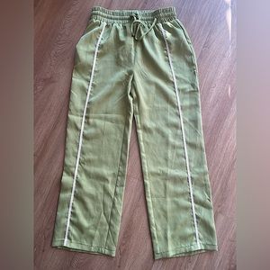 PrettyLittleThing Track Joggers | Closet Label #105.)